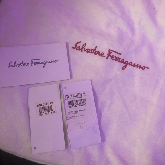 💕✨AUTHENTIC Ferragamo Mini Black Sequin Bag✨💕 - Picture 16 of 16